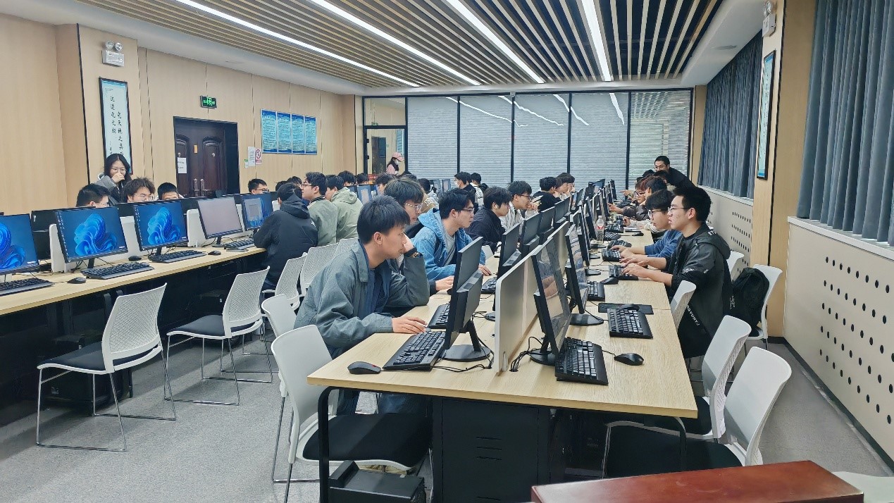 长安大学第十二届“学创杯”全国大学生 创业综合模拟大赛圆满结束